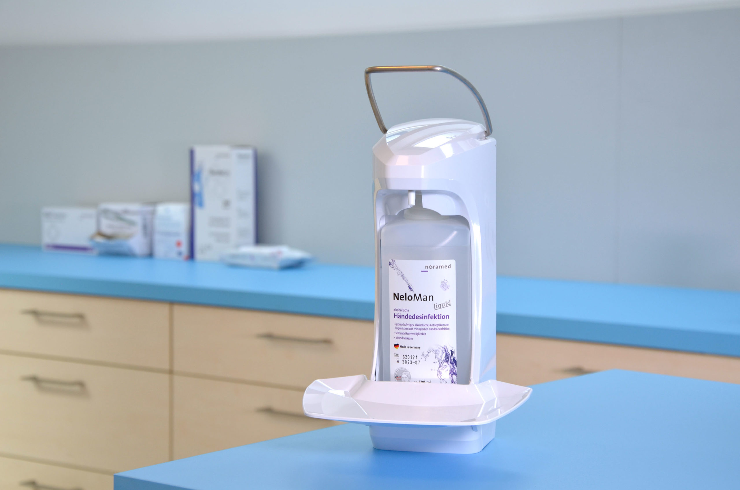 NeloMan-Haende-500-Spender_220502_web